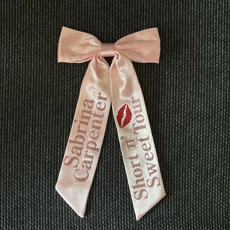 Sabrina Carpenter - Short n’ Sweet Tour Concert Bow