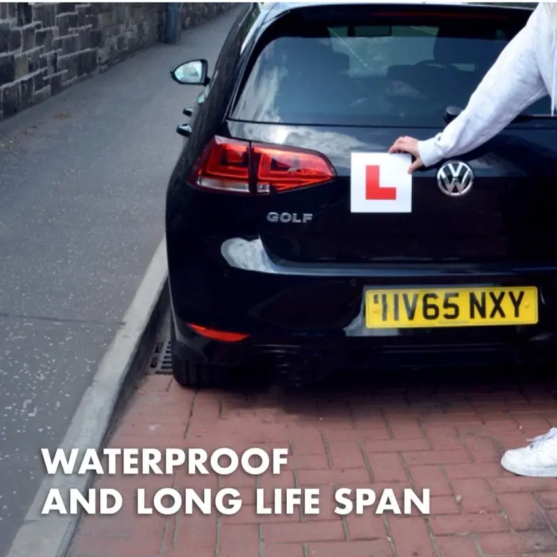 Fully Magnetic Car and motorcycle L & P Plates Red Green For New Drivers & Learners Extra Strong & Thick Learner Plates, Easy to Move Without Paint Damage But No Easy Melting or Blow off PACK OF 2 4