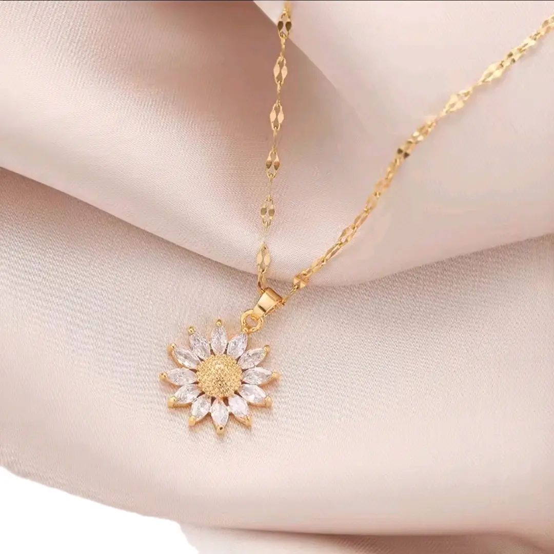 Girls Gold Color Flower Pendant Necklace - Light Luxury Style Jewelry 1 piece