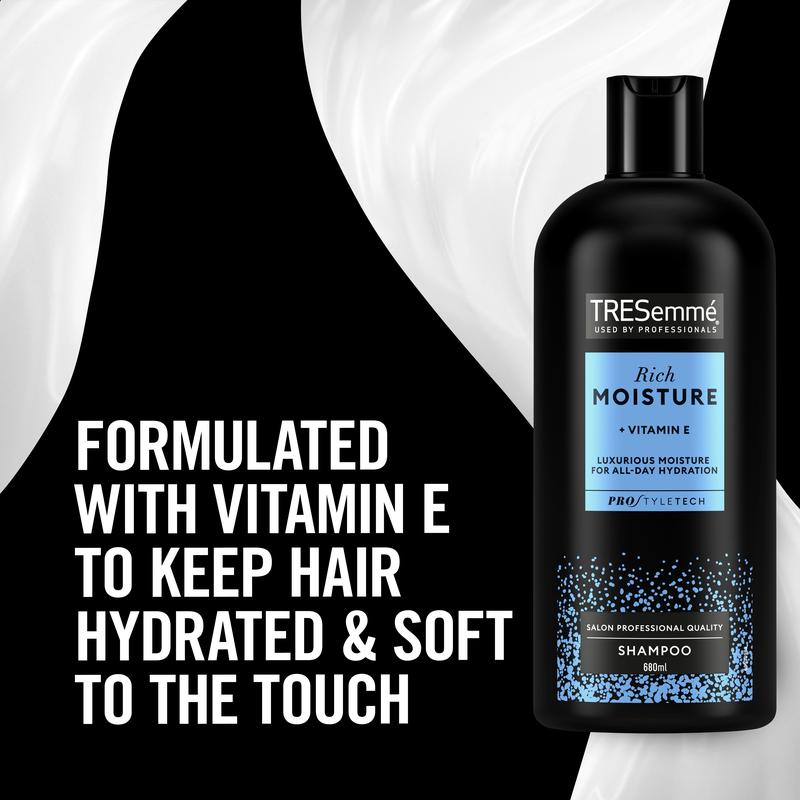 TRESemme Luxurious Wash & Care regime for moisturised, shiny and healthy-looking hair - Rich Moisture for all-day hydration Shampoo & Conditioner - 2 piece bundle 1