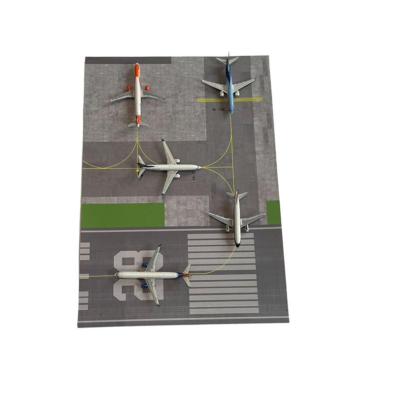 AMS Airport and Runway A3 Paper Mat for widebody and narrowbody aircraft 1/400 and 1/500 2