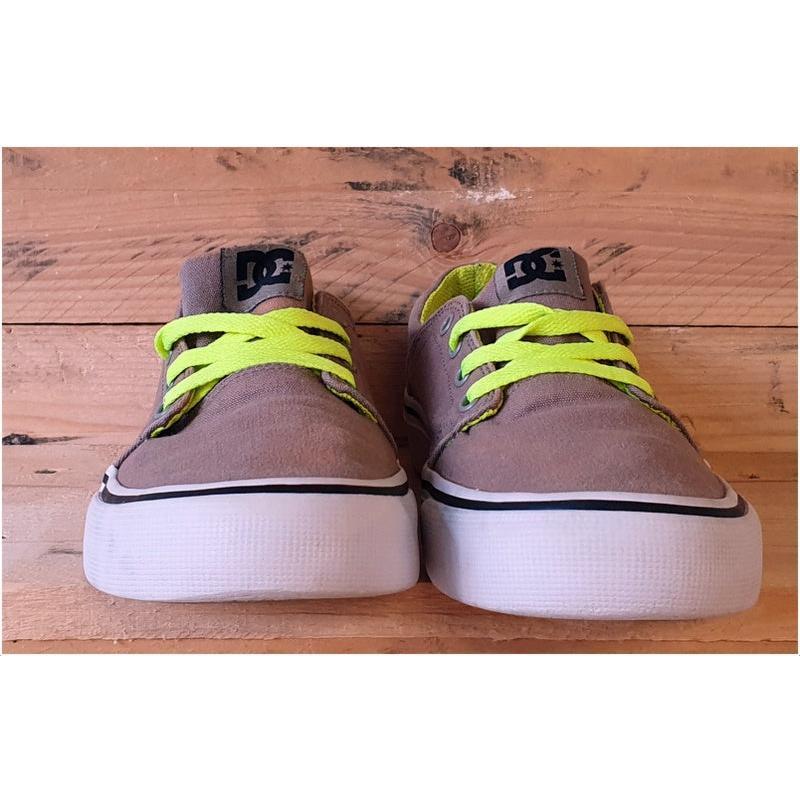 DC Trase Skating Trainers light brown/White/Green UK5/US6/EU37 1