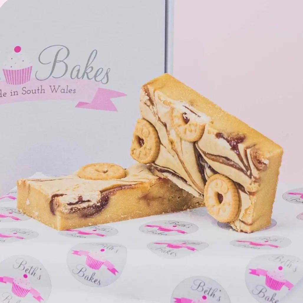 6 Jammie Blondies (12 Servings)