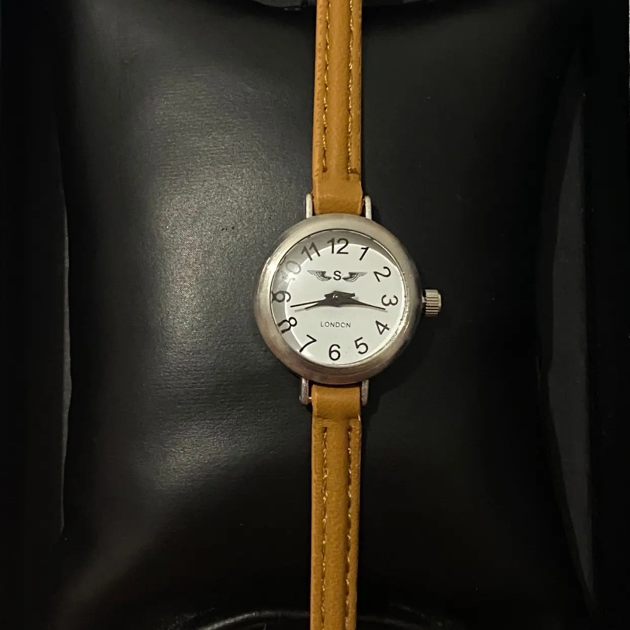 Vintage Minimalist Watch Vintage Ladies Watch Vintage gift