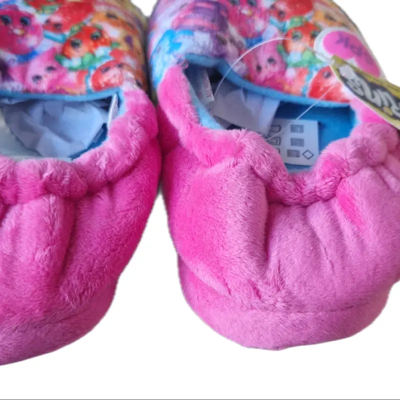 Girls Shopkins Pink Slippers - Warm and Cozy Indoor Footwear for Kids 2
