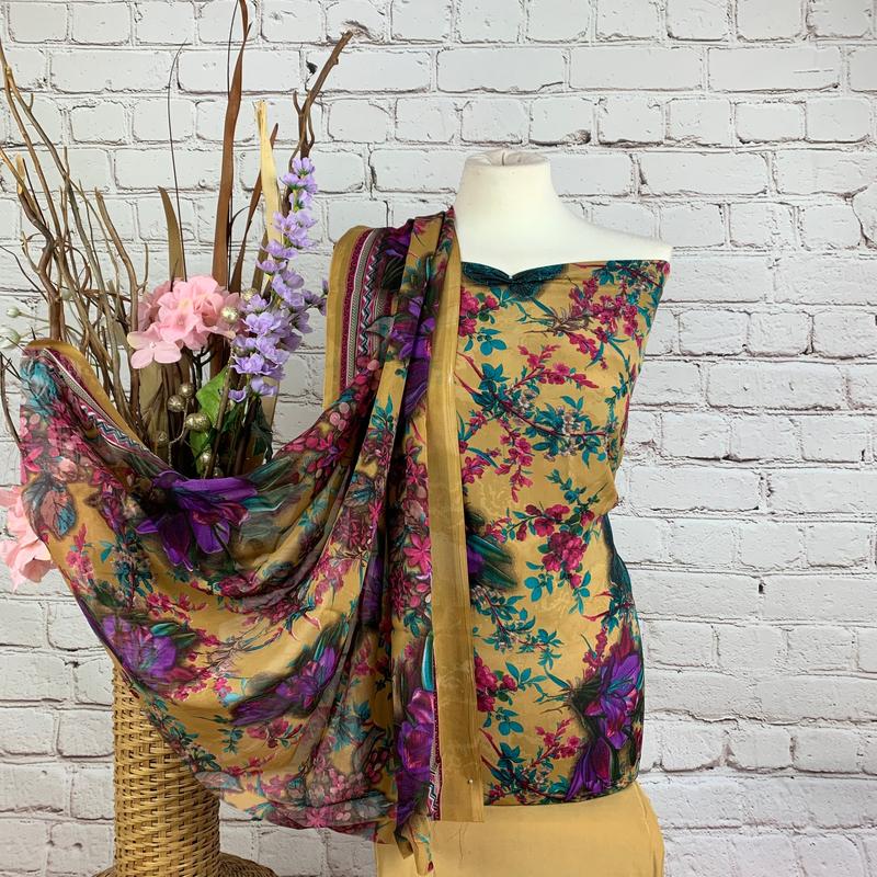 Floral Crepe Print Suit 1