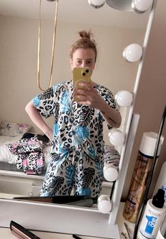 Product Review of 2 Pieces Plus Size All Over Print Pyjama Set, T-shirt & Trousers Two-piece Pj Set, Plus Size Clothing for Daily Home Wear, Casual Pyjamas for Women, Women's Sleepwear, Lounge Set for Women, Summer Clothes Women, Pajamas Sets Women from V**a 0
