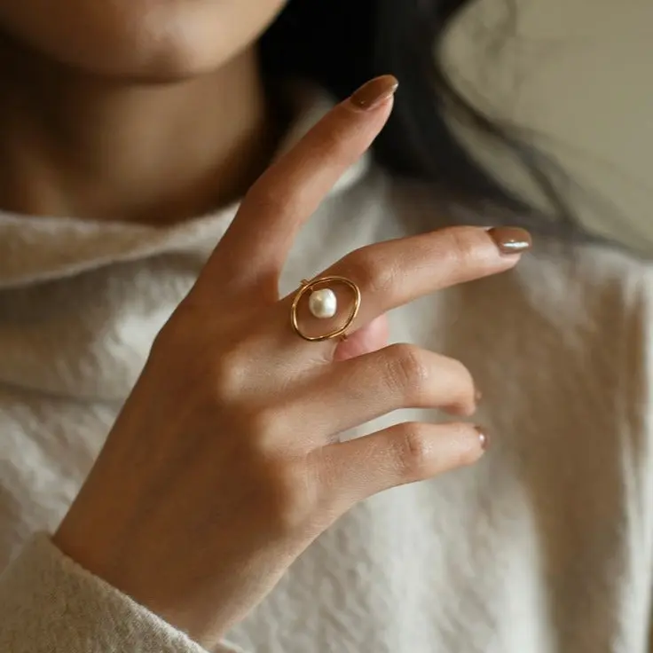 Natural Baroque Pearl Ring (S925) 1