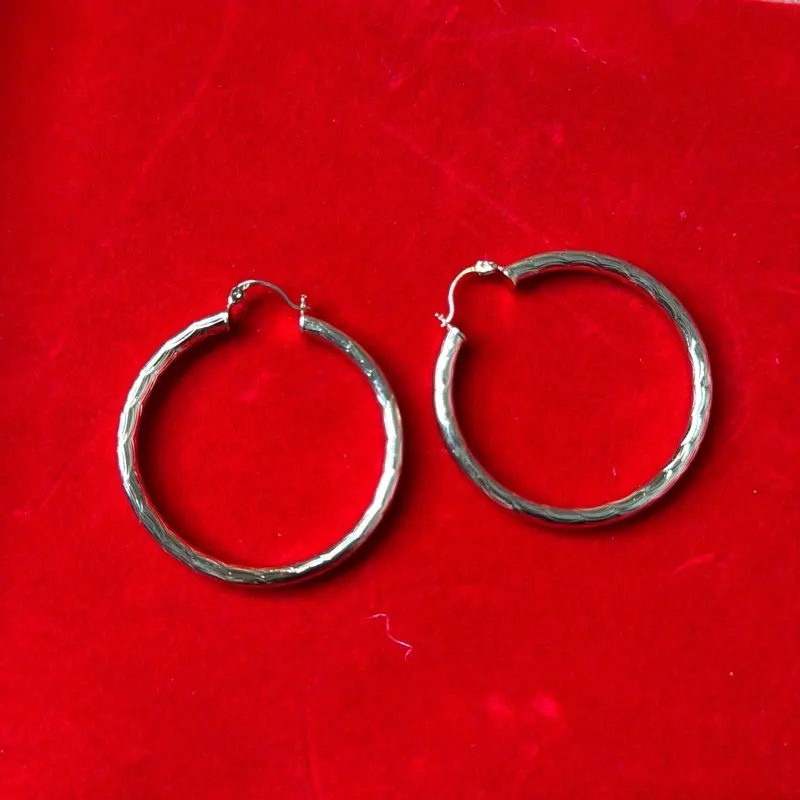 14k Non-Tarnish Bold Earing with 2-Year Guarantee