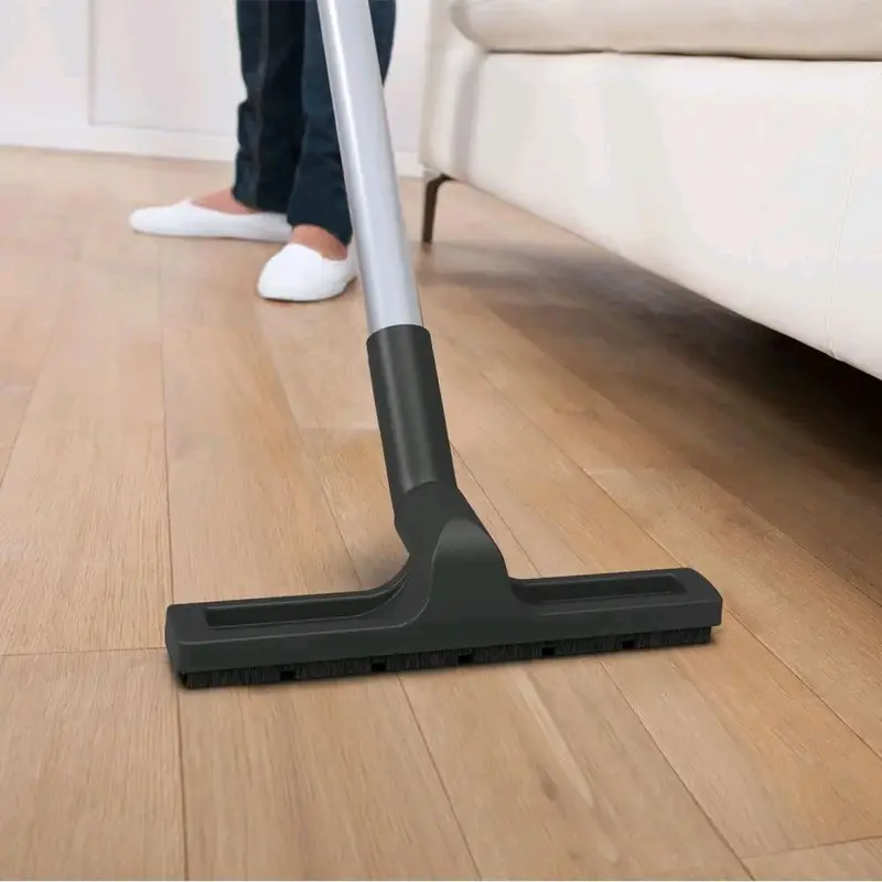 Henry XL Plus NRV370-11 Vacuum Cleaner - Red, 620W, 15L, 72dB 4
