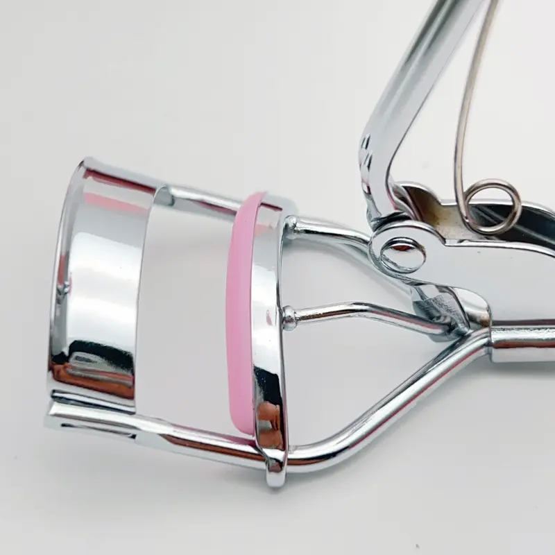 Premium Eyelash Curler – Effortless, No-Pinch Lash Curling for Stunning, Long-Lasting Lift | Professional-Grade Lash Tool by LuxeLashes | Stainless Steel with Soft Silicone Grip | Perfect for Natural, False & Volume Lashes | Compact & Travel-Friendly 1