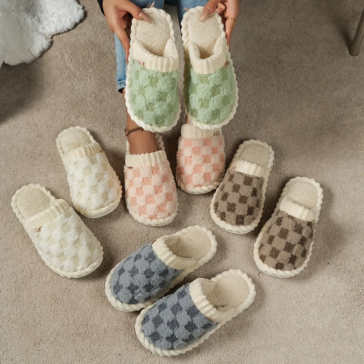 【AMAJ】Women's Plaid Indoor Slippers - Comfortable Warm Fabric Upper, Non-Slip Soft Bottom - Quiet Fuzzy House Shoes for Winter