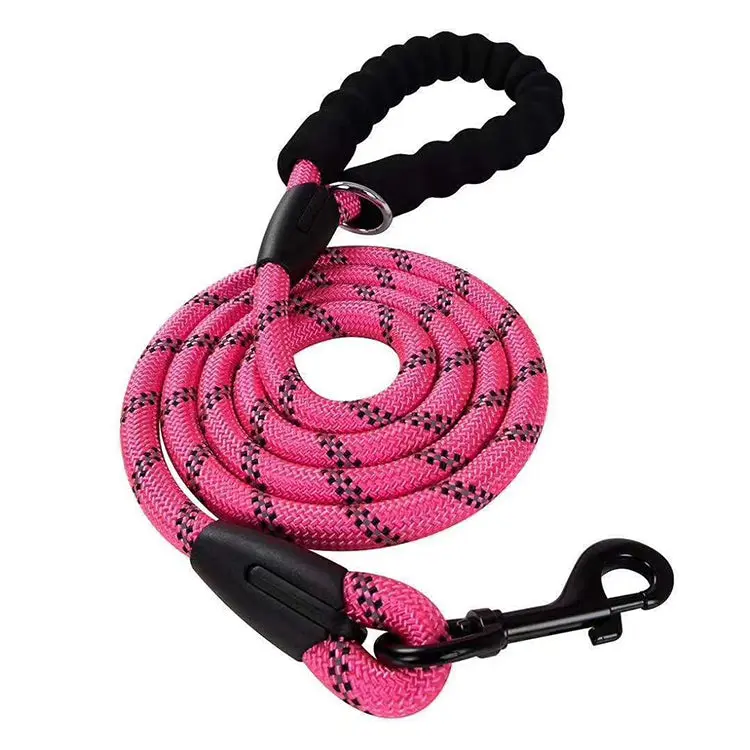 Dog Rope Lead With Reflective Stitching and Padded Handle 3