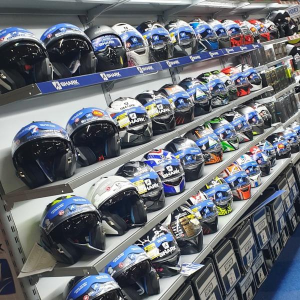 Shoei X-SPR Pro Crosslogo TC-5 - Full face Motorcycle Helmet - ECE 22.06 6