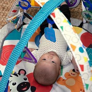 Product Introduction of 4-in-1 Kickin' Tunes and Language Discovery Play Gym with Piano, Mat with Detachable Activity Toys, Lights, Sounds and Music, Ages Newborn + 19