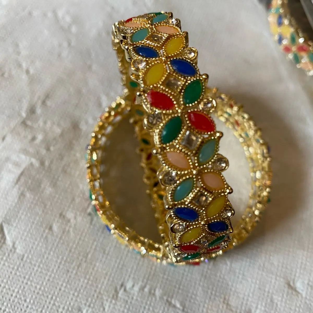 Bangles kada set in multicolour size is 2.10