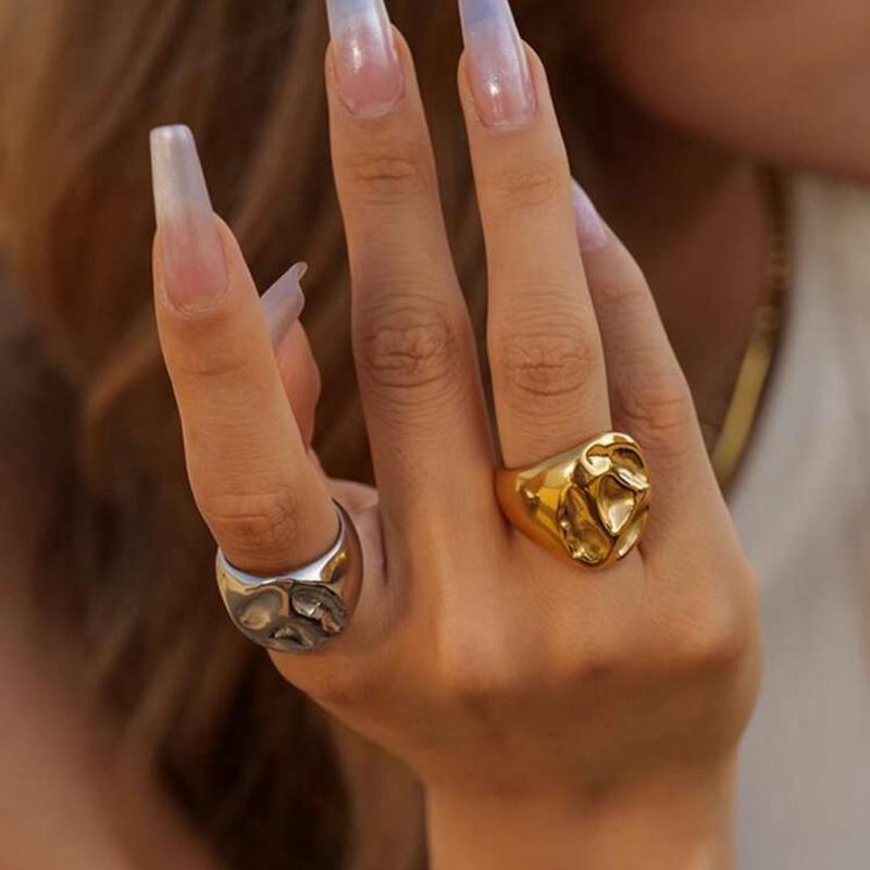 Uworld 1pc Casual Stainless Steel Ring With Bold Heart-Shaped Design, Water Resistant, Party & Everyday Decorative Jewelry Ring 0