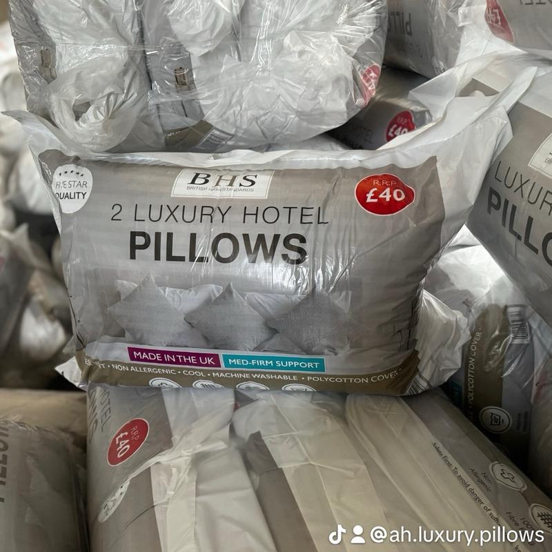 Pack of 4 AH Luxury  Pillows,for the best Comfy sleep machine wash breathable pillows & bed wedges hotel pillows pillow perfection 8