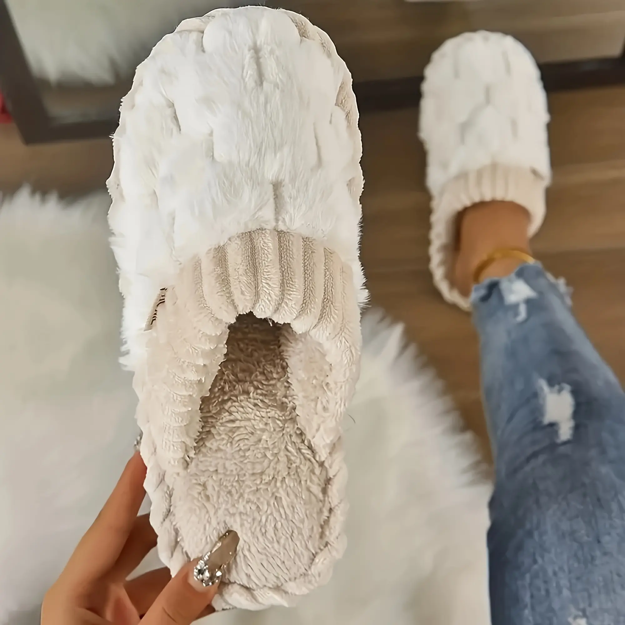 Cozy Winter Plush Slippers with Soft Sole for Ultimate Comfort and Warmth