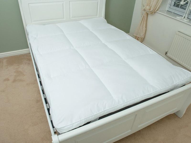 Mattress Topper 10cm Luxury Soft Hotel Quality Microfiber 4" inch Deep Breathable Soft Quilted Non-Allergenic Mattress Topper With Straps, Washable Cotton Single Double King Super King All Sizes comfort 3