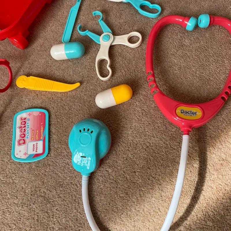 Doctors set pretend play role play 10 pcs kids play set unisex kids birthday gift toy 6