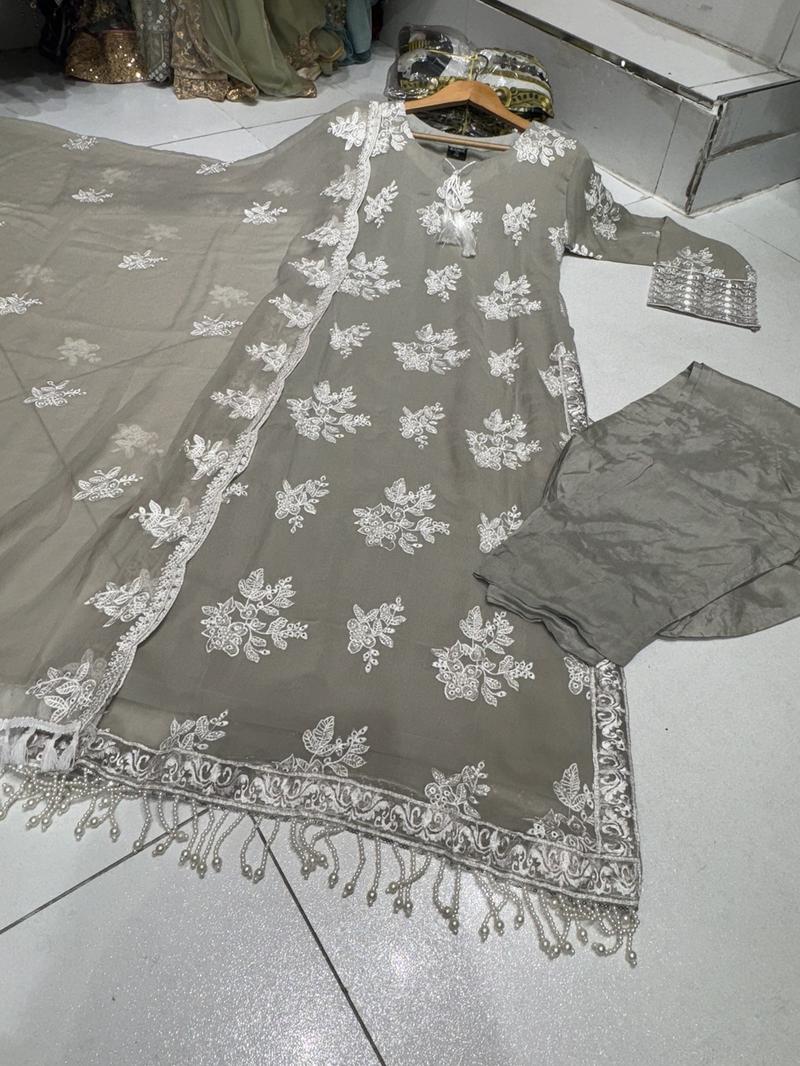 Product Introduction of 4 Colours AD’AAB salwar kameez dress 3 piece Pakistani white embroidered wedding edt S-XXL Womenswear 48