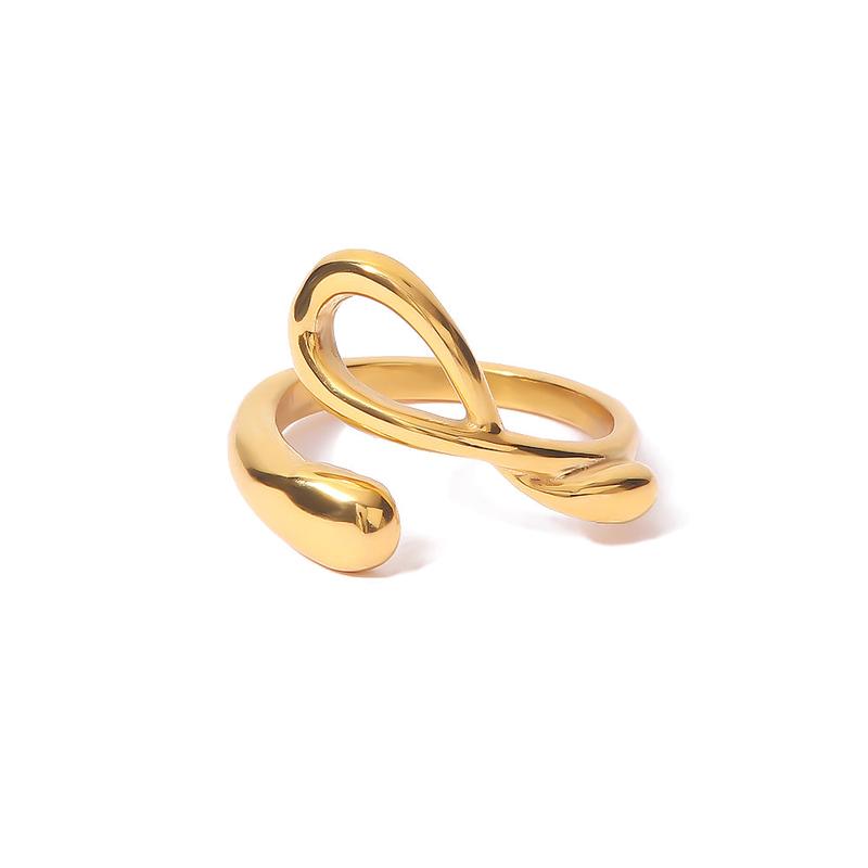 Lulu Statement Tie Ring / 18K Gold Plated 4