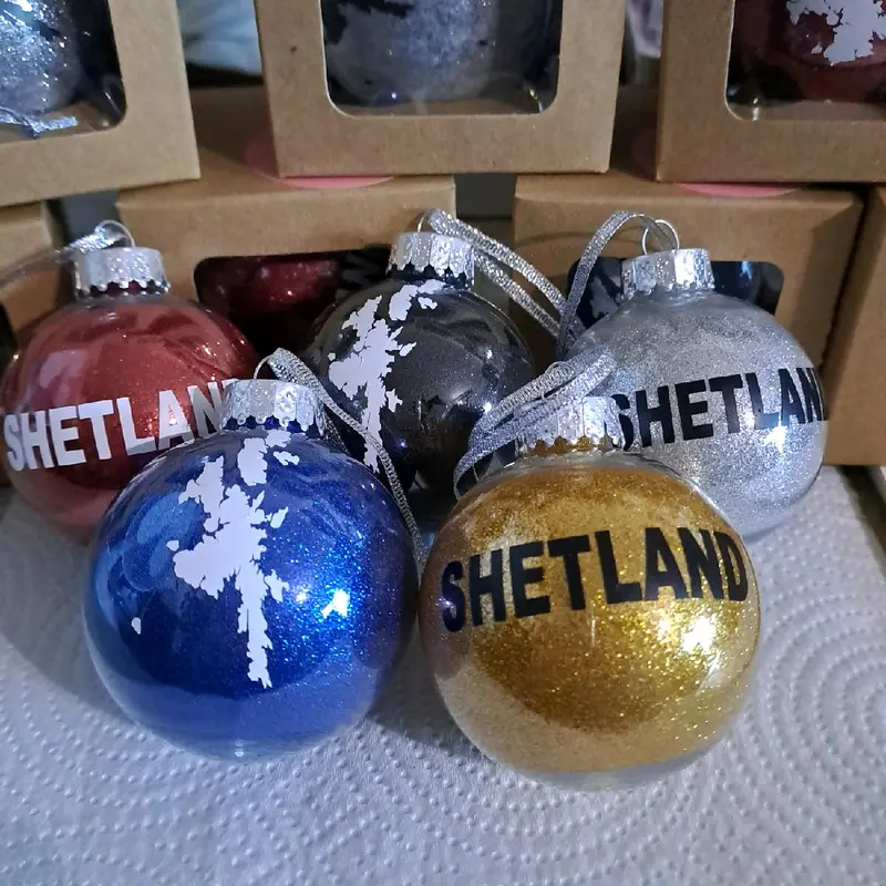 Shetland Bauble for your Christmas Tree. 0