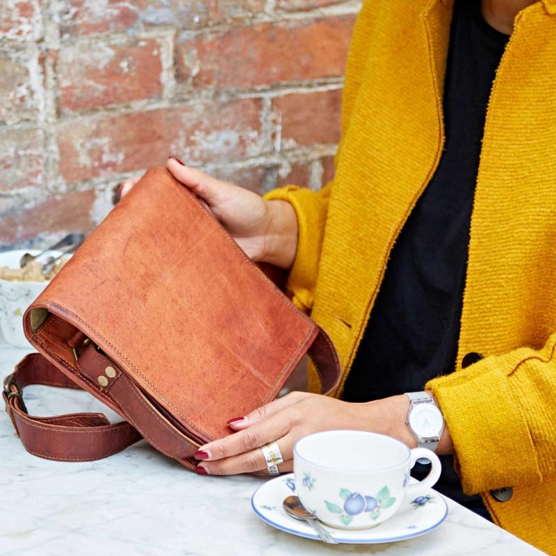 Brown Leather Messenger Bag - Commuter Bag - College Bag - Courier Bag - Traveller Bag 2