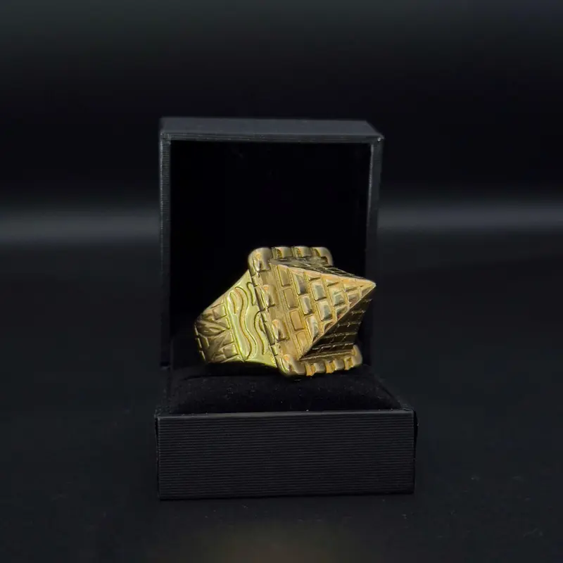 9ct Gold Plated Castle Pyramid Ring 0