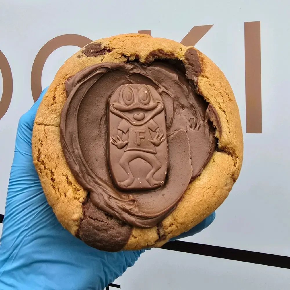 Milk Chocolate Deep Dish Cookie - Delicious Snack for Chocolate Lovers