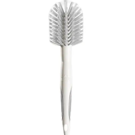 BOTTLE & TREAT BRUSH 1
