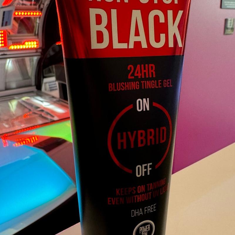 All 3 of the NON-STOP BLACK collection - 24HR BLUSHING TINGLE GEL ON HYBRID • KEEPS ON TANNING EVEN WITHOUT UV LIGHT  NON-STOP BLACK 24HR BRONZING BUTTER ON HYBRID OFF KEEPS ON TANNING EVEN WITHOUT UV LOH DHA FREE POWER 1HN 250ml/ Bronzer 4