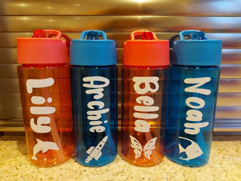Personalised water bottle, 400ml plastic drink tritan with straw. Back to School, Name Label, Party Favours 1