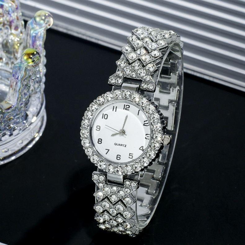 Product Introduction of Fashion Jewelry 2pcs Luxury Fashion Women Watch Set Silver Strap Ladies Quartz Wristwatch Alloy Bracelet For Ladies Jewelry Set Clock Gift 18