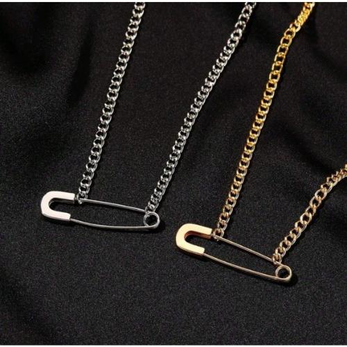 1pc Unique & Simple Safety Pin Necklace, Subtle Design Clavicle Chain Pendant, Personalized Couple Accessory unique engagement ring 2