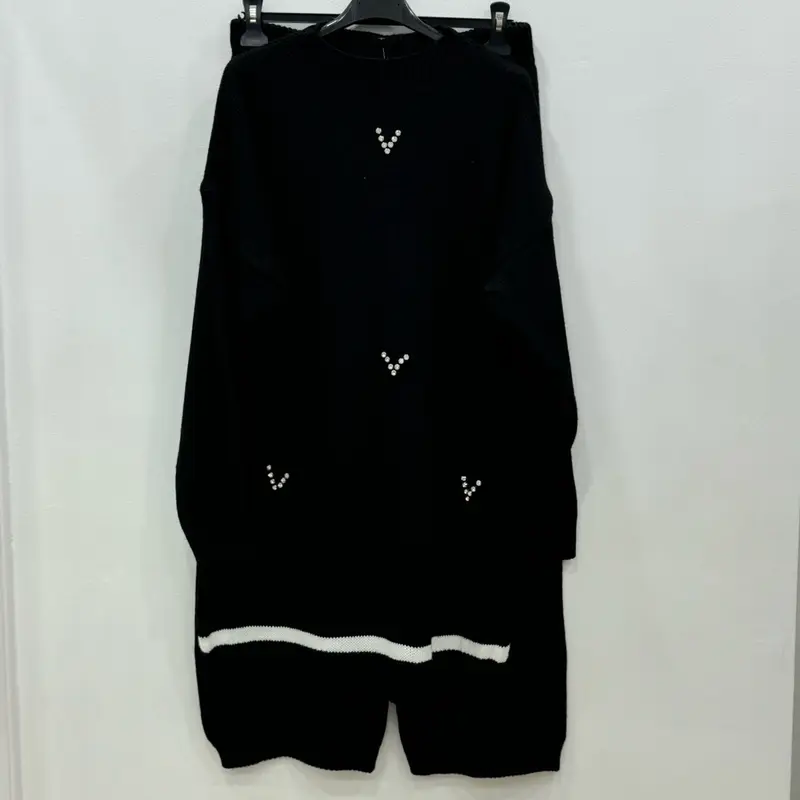 Women's Knit Co-ord with Diamanté Design - Loose Fit 4