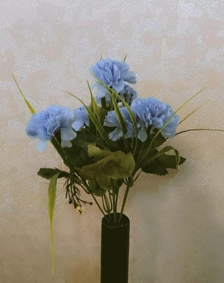 Product Introduction of Evergreen floral Bradford offers the huge range of artificial flowers. 6