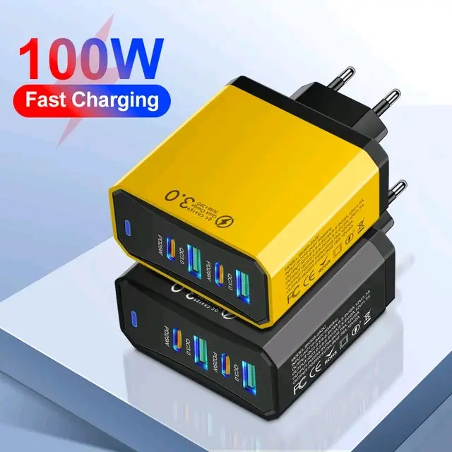 4 USB EU 2 Pin USB + PD Plug Type c Fast Wall Charger European Travel Adaptor Charging Port Devices Cellphone Smartphone Mobile Electronic