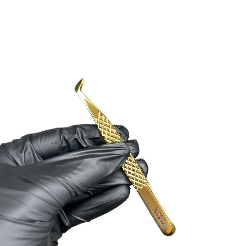 LGG Cosmetics Gold Edition Eyelash Tweezers 1