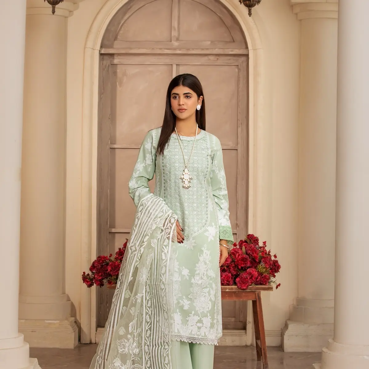 3 Pc Ready To Wear Cambric Cotton Embroidered Suit