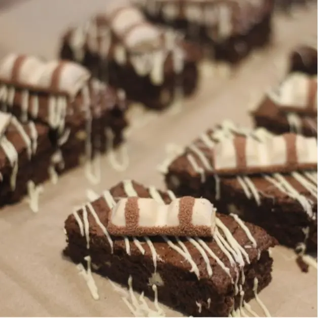 Deliciously Decadent White Chocolate Bueno Brownies Dessert Creamy Dessert Creamy Sweet 0