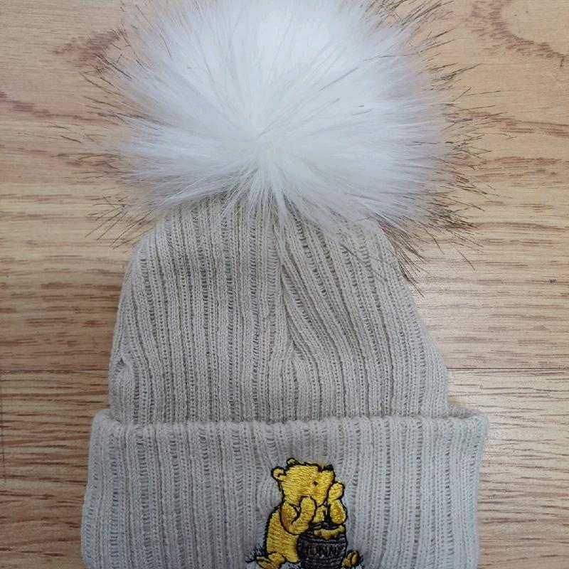 new item honey bear logo bennie hat newborn 5