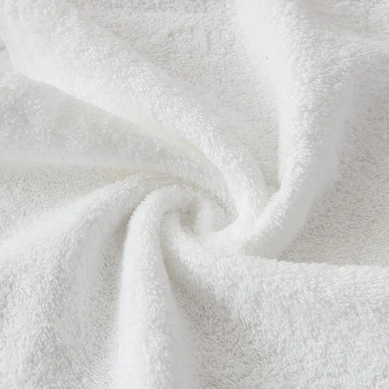 Bath Towel Luxurious Super Soft 100% Cotton, 700 GSM Premium Bath Towel, Lightweight and Highly Absorbent Quick Drying Towels, Luxury Bathroom Essentials for Hotels, Spa, Hosts, and Perfect for Daily Use 4