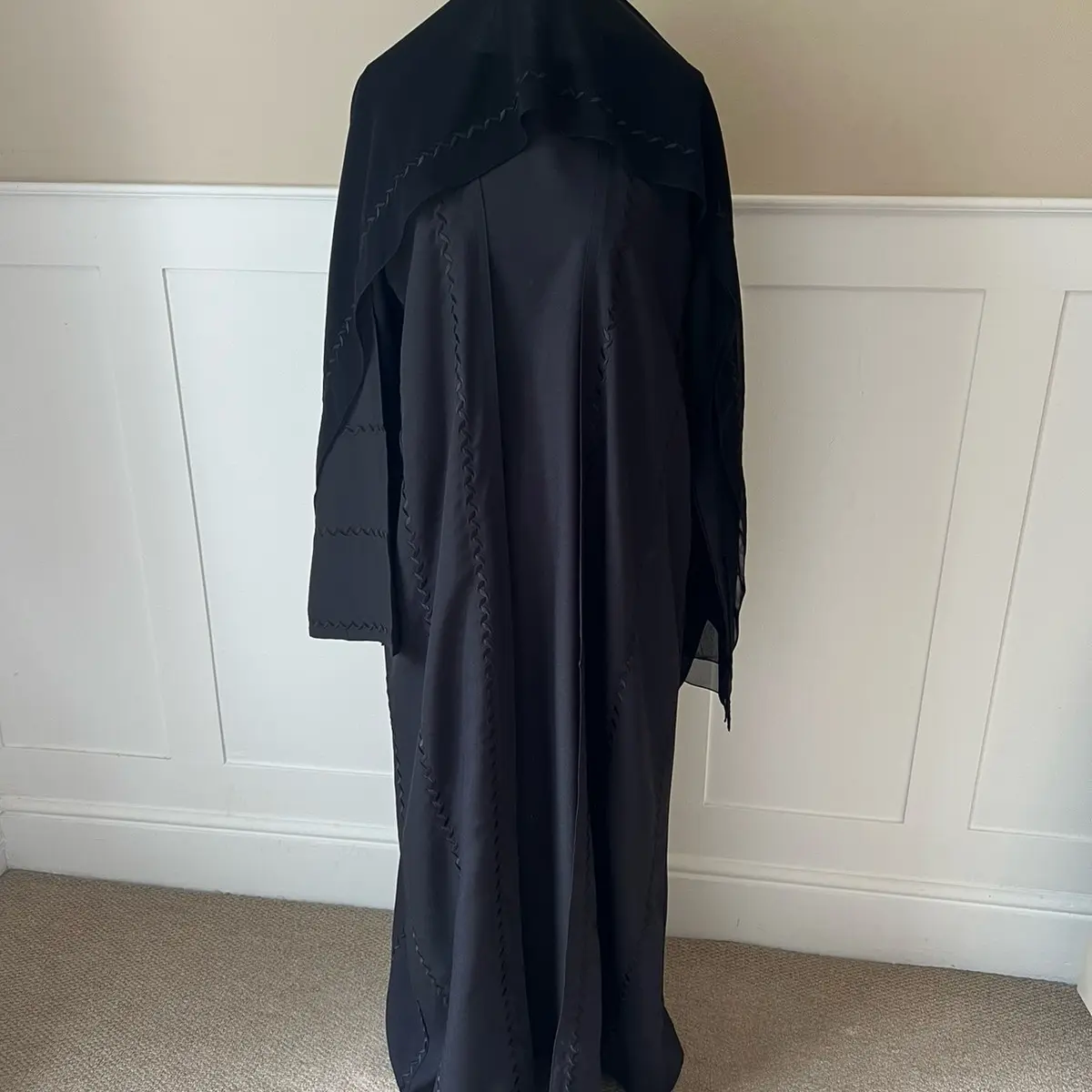 Black embroidery abaya, embroidery scarf. 3 piece. Half sleeved/full maxi length inner slip. embroidered abaya