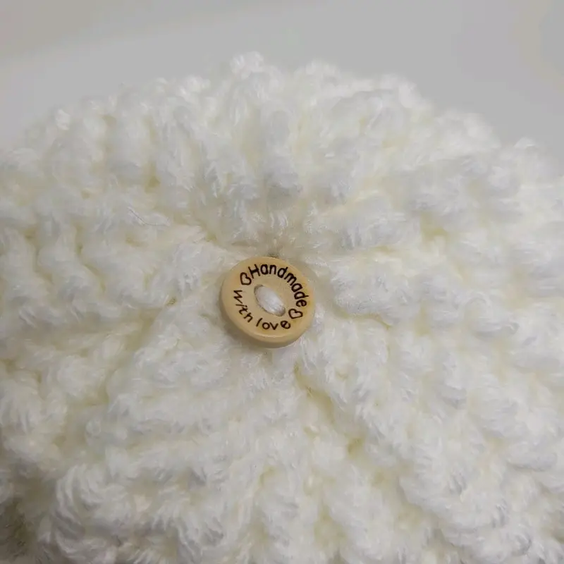 Handmade Crochet Hat with Detachable Faux Fur Pom Pom, Chunky Acrylic Yarn for Adults 3