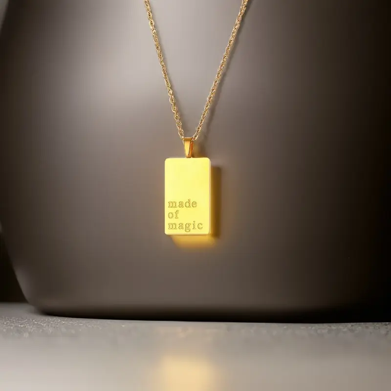 Demeter Feel Good Square Pendants / 18K Gold Plated 1