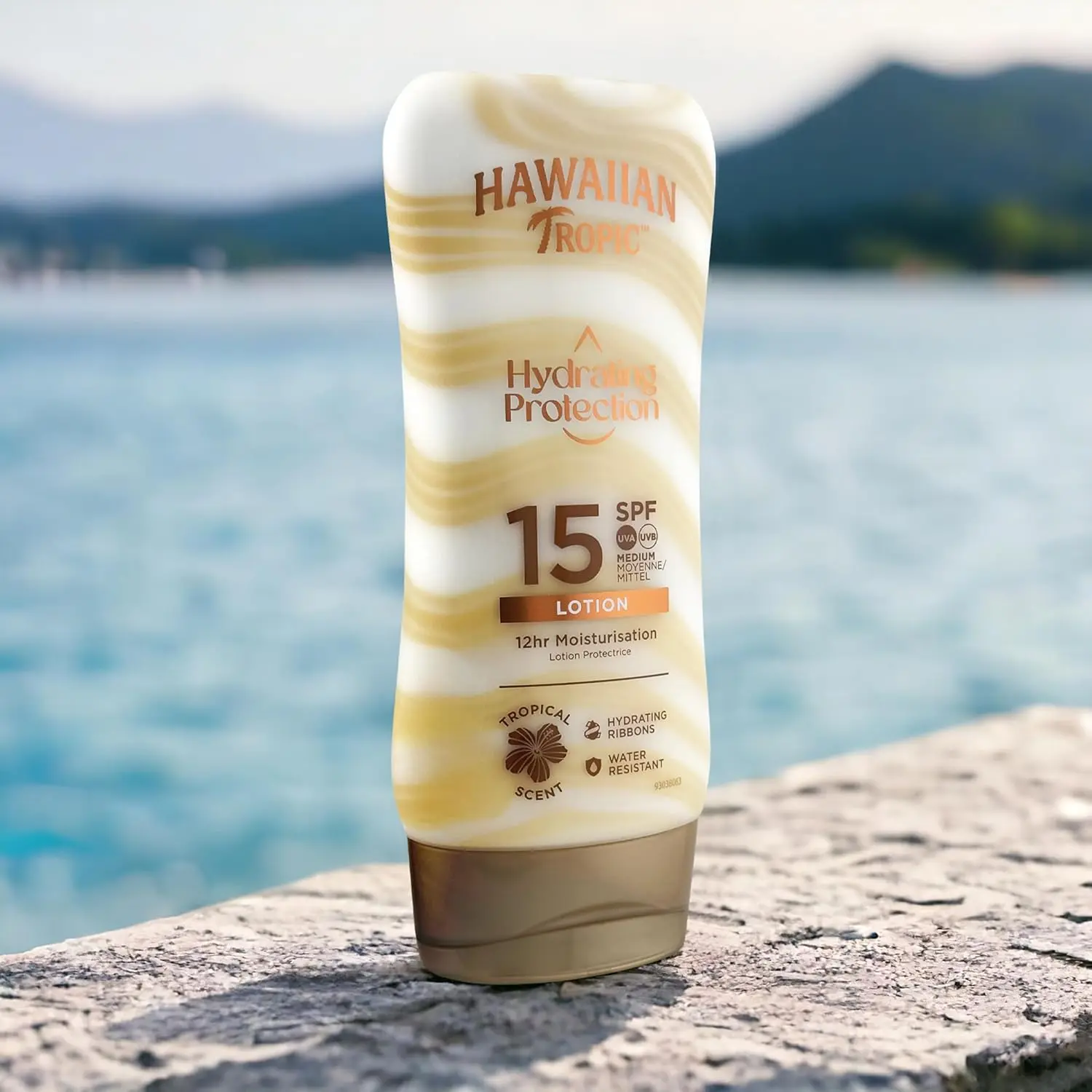 Hawaiian Tropic Hydrating Protection Sunscreen Lotion, Water Resistant SPF 15 UVA plus UVB Protection Suncream, 12-Hour Moisturising Sun Lotion with Cocoa and Shea Butter, 180 ml