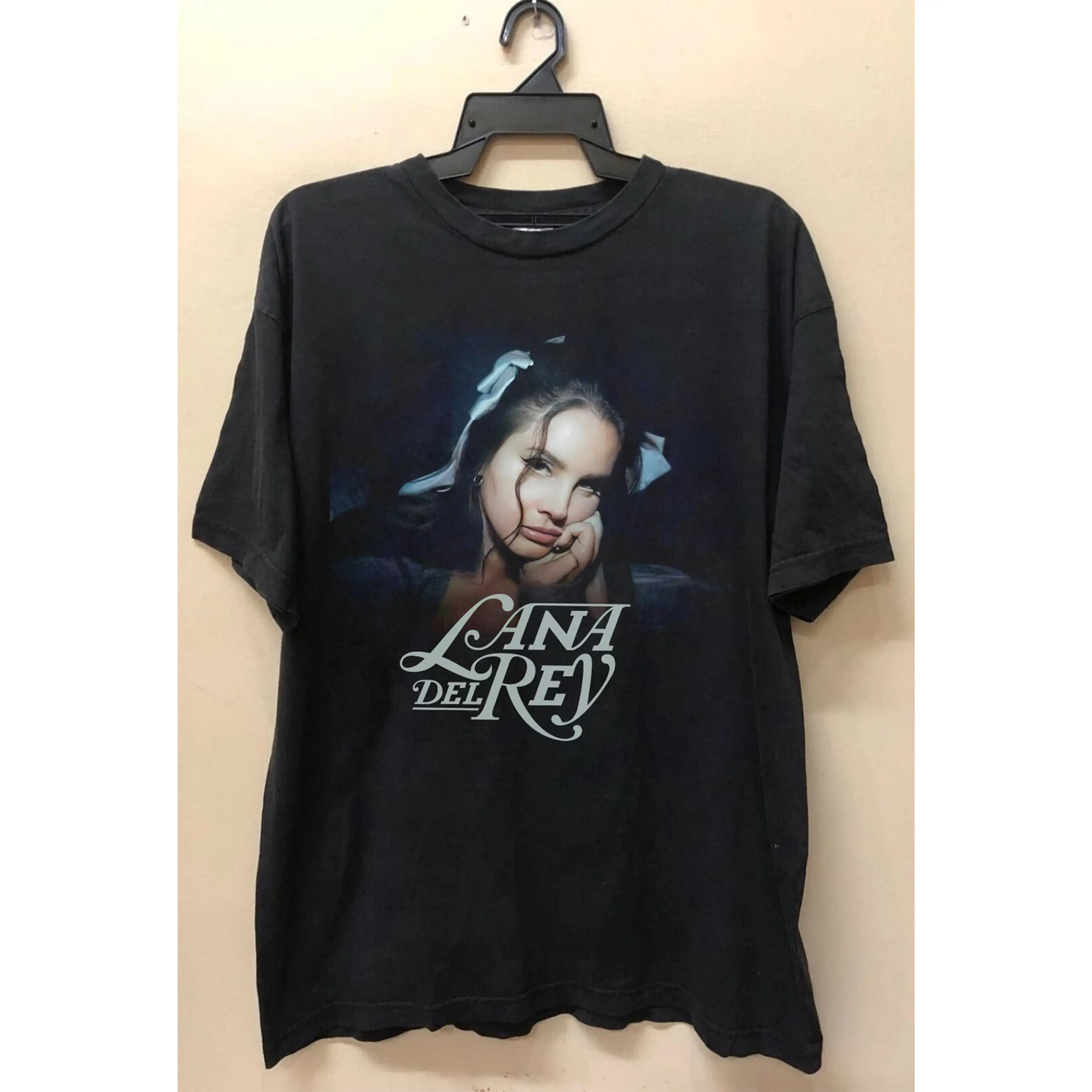 Lana del rey 2024 Graphic, Lana del rey Music Rock Retro , Ultraviolence Lana del rey Vintage Shirt Gifts for Lana del rey Comfort Color640 Classic Cotton Fabric Menswear T-Shirt Top Traditional Collar