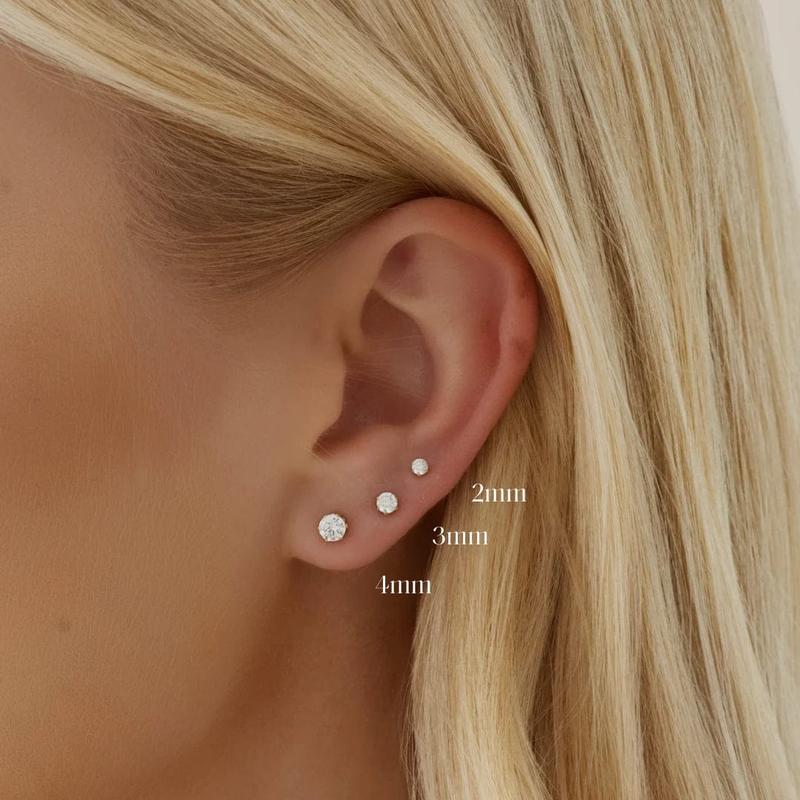 Molly Stud Earrings 1